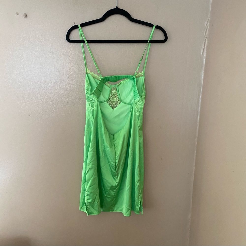 NWT Superdown Ava green mini dress satin slip lingerie strappy Revolve S - Picture 8 of 9